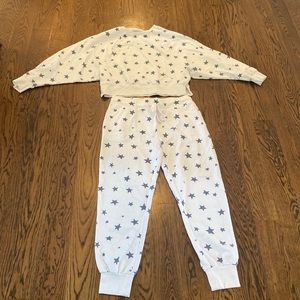 Zsupply star pj set sweat shirt is a kids small pants are kid’s medium